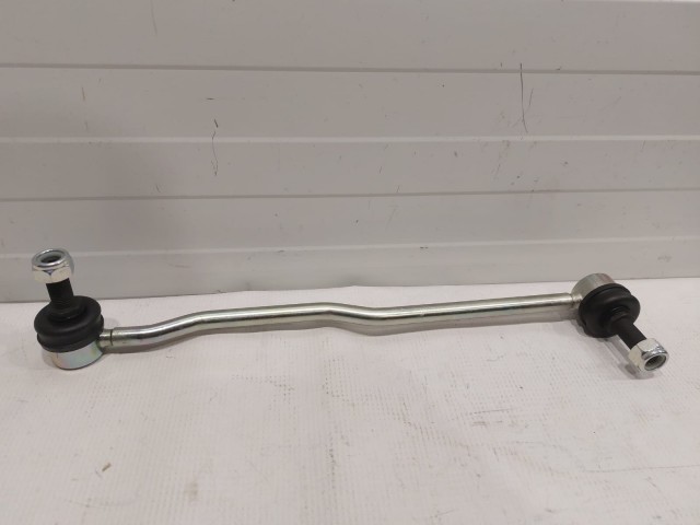 Stabilizer Bar Link (right)